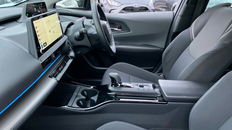 Toyota Prius 2.0 PHEV Design 5dr CVT Hatchback